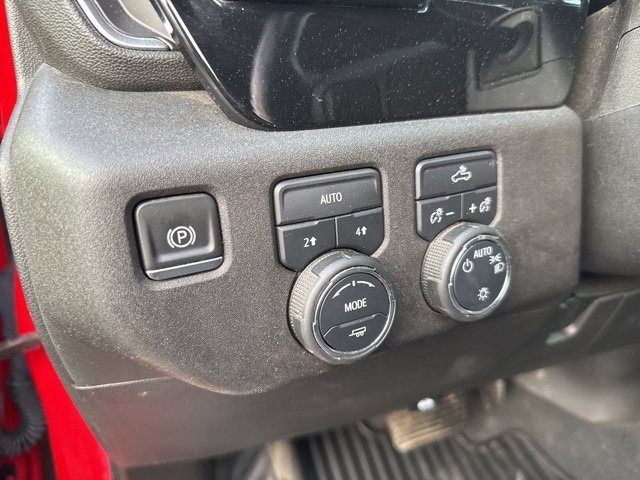 Used 2022 Chevrolet Silverado 1500 LT image 18