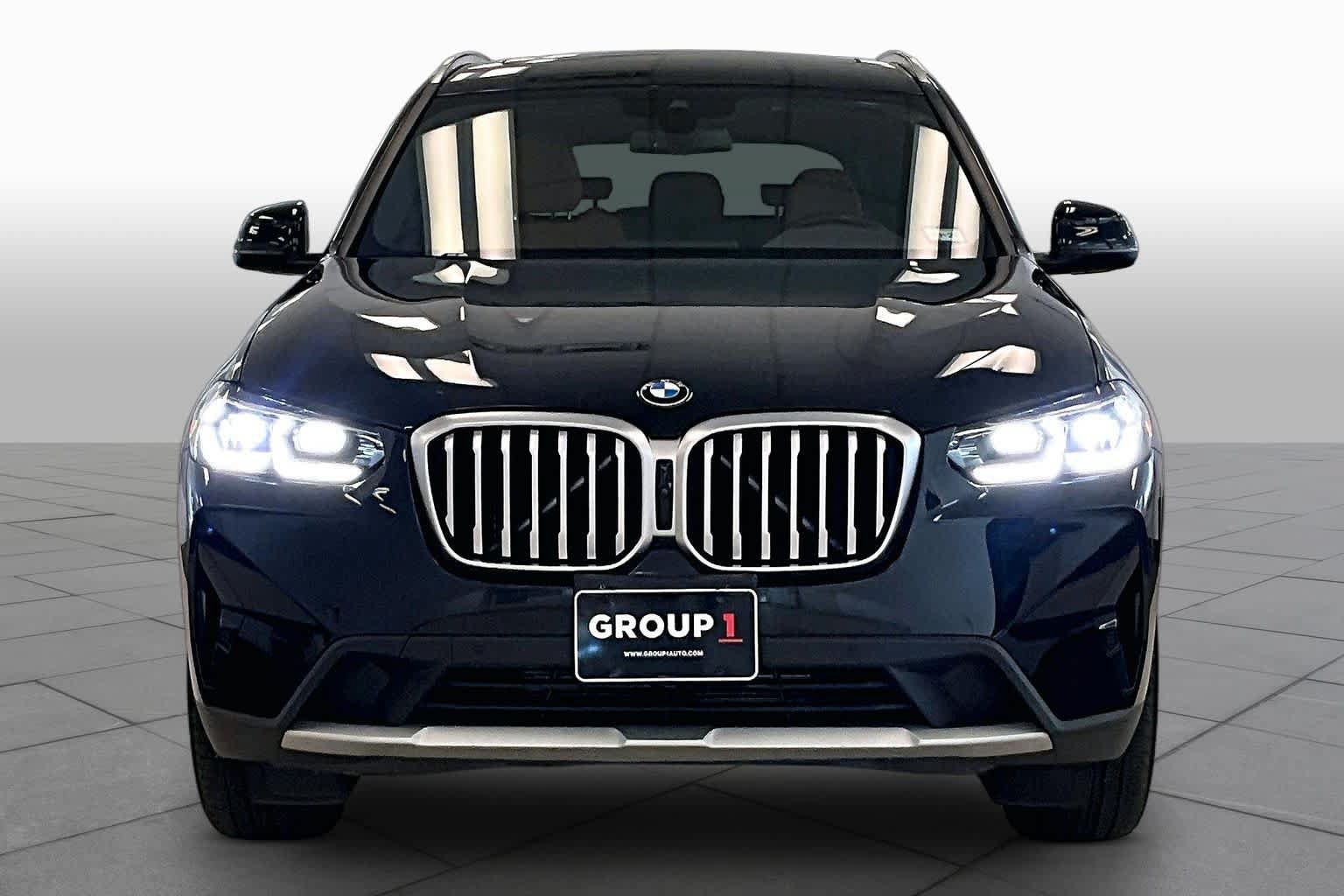 Used 2024 BMW X3 sDrive30i w/ Convenience Package w/ZPA RWD image 3