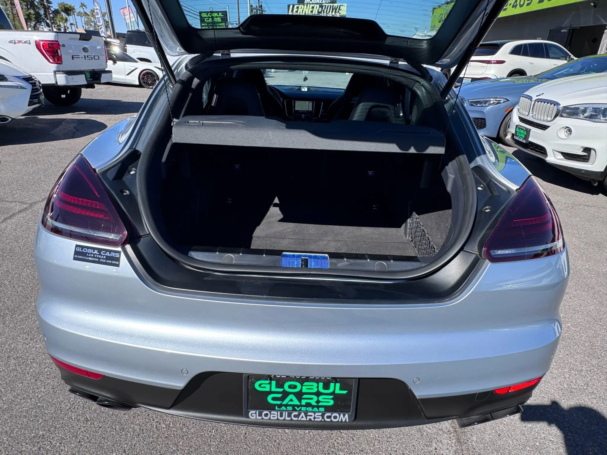 Used 2016 Porsche Panamera GTS image 30