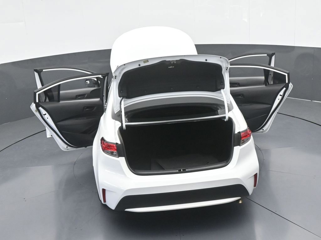 Used 2022 Toyota Corolla LE image 63
