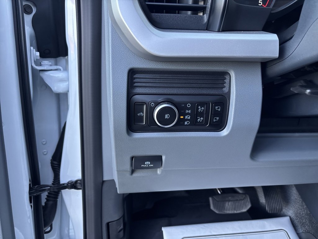 New 2026 Ford F350 XLT image 18