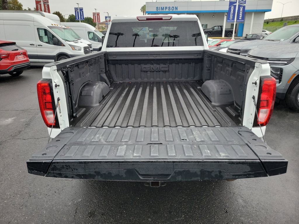 Used 2022 GMC Sierra 2500 SLE w/ SLE Value Package; image 21