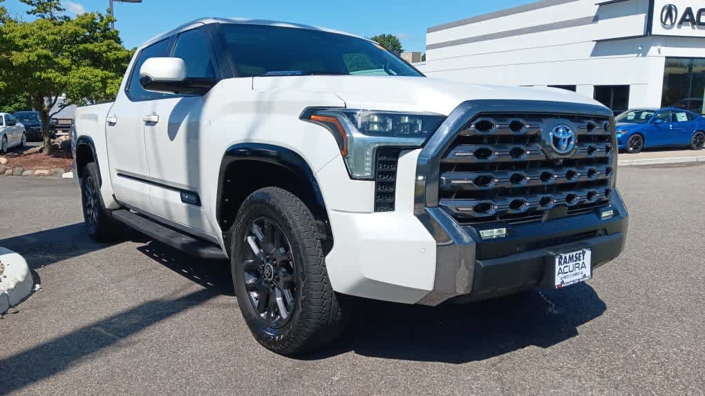 Used 2024 Toyota Tundra Platinum AWD/4WD image 7