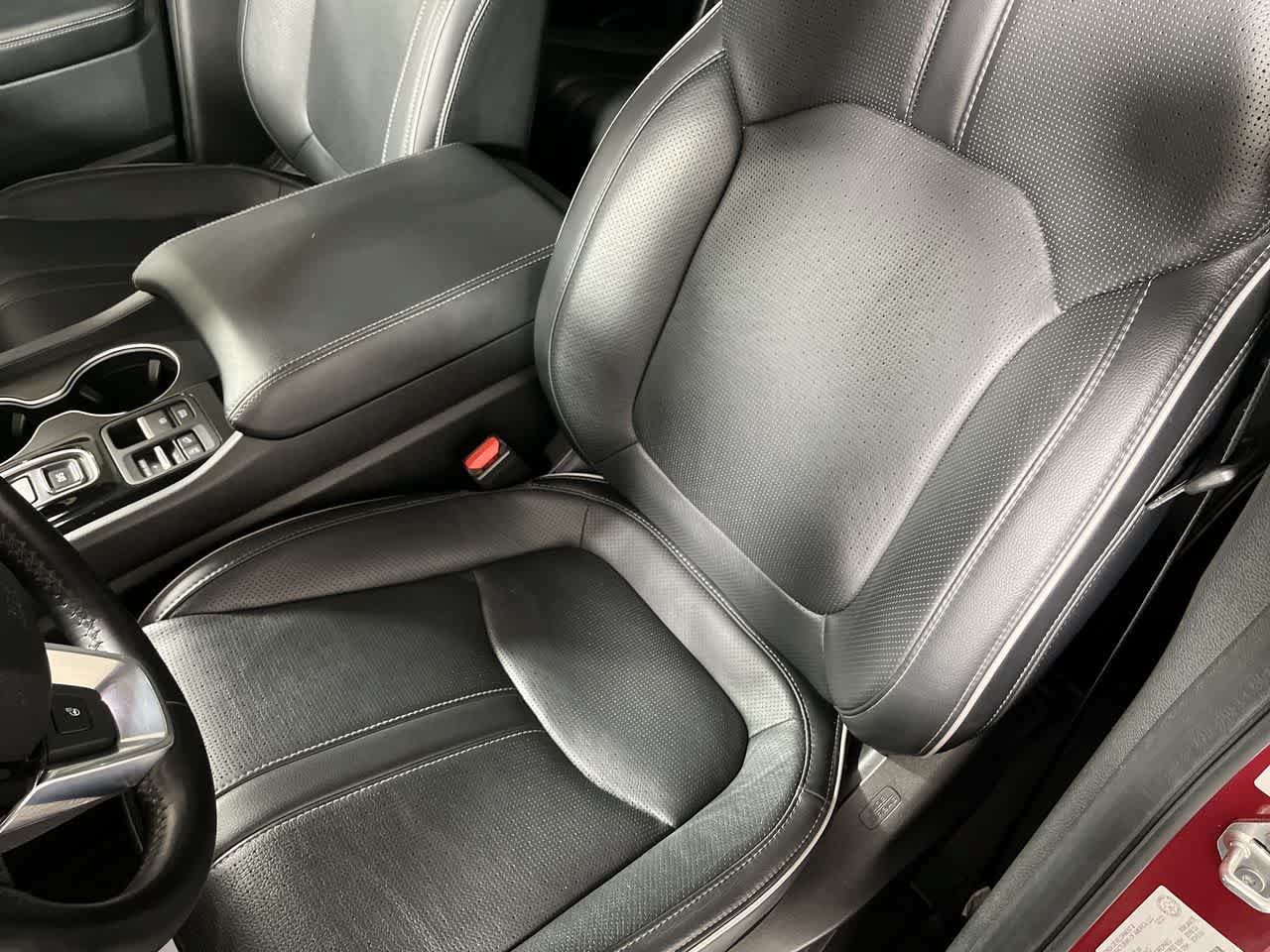 Used 2023 Honda Pilot Touring image 15