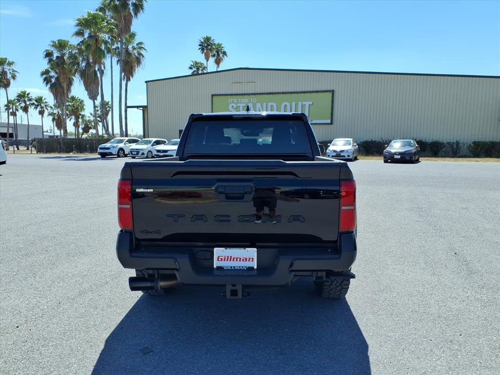 Used 2025 Toyota Tacoma TRD Sport image 7