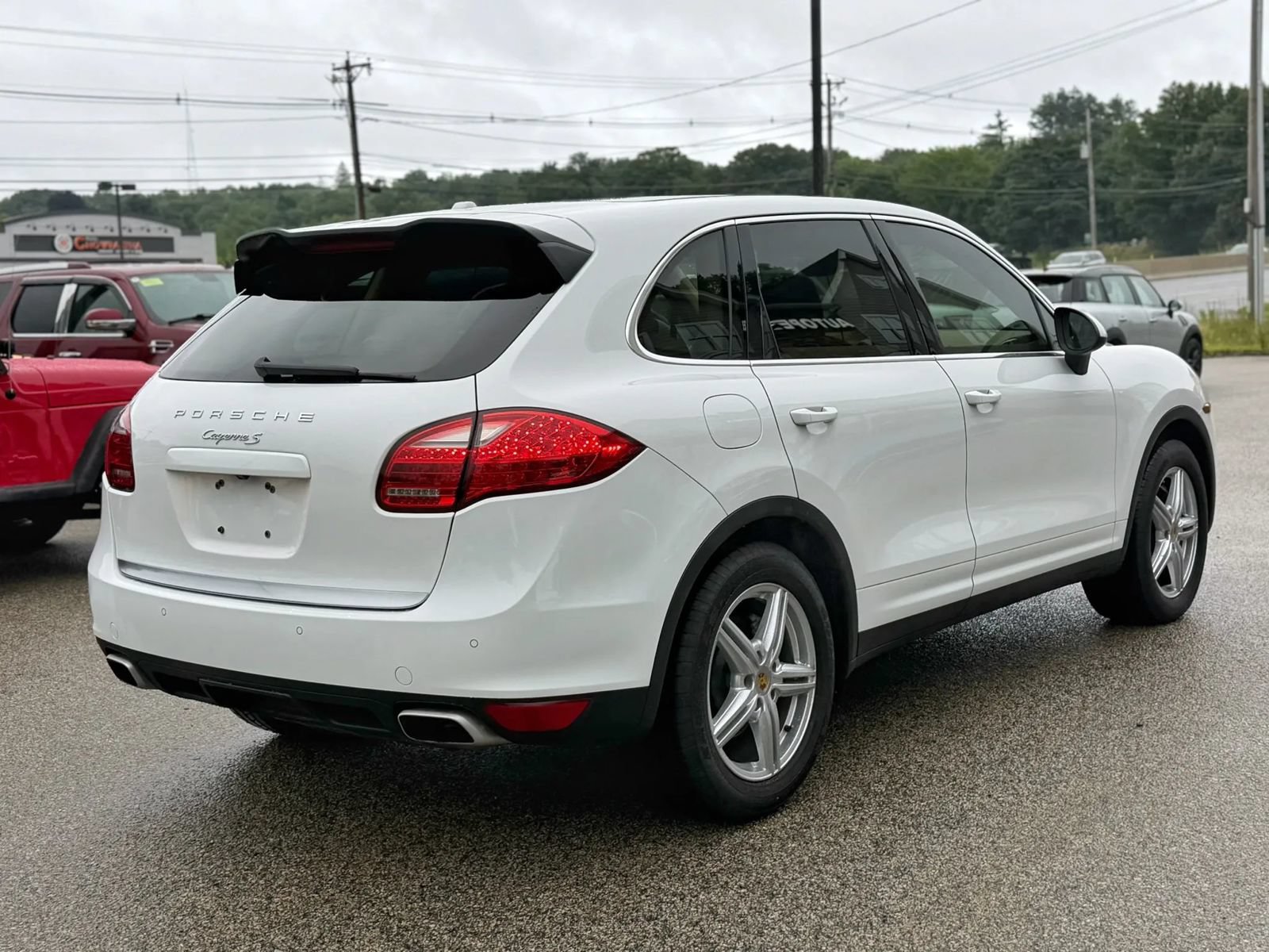 Used 2014 Porsche Cayenne S AWD/4WD image 13