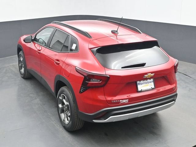 New 2026 Chevrolet Trax LT FWD image 36