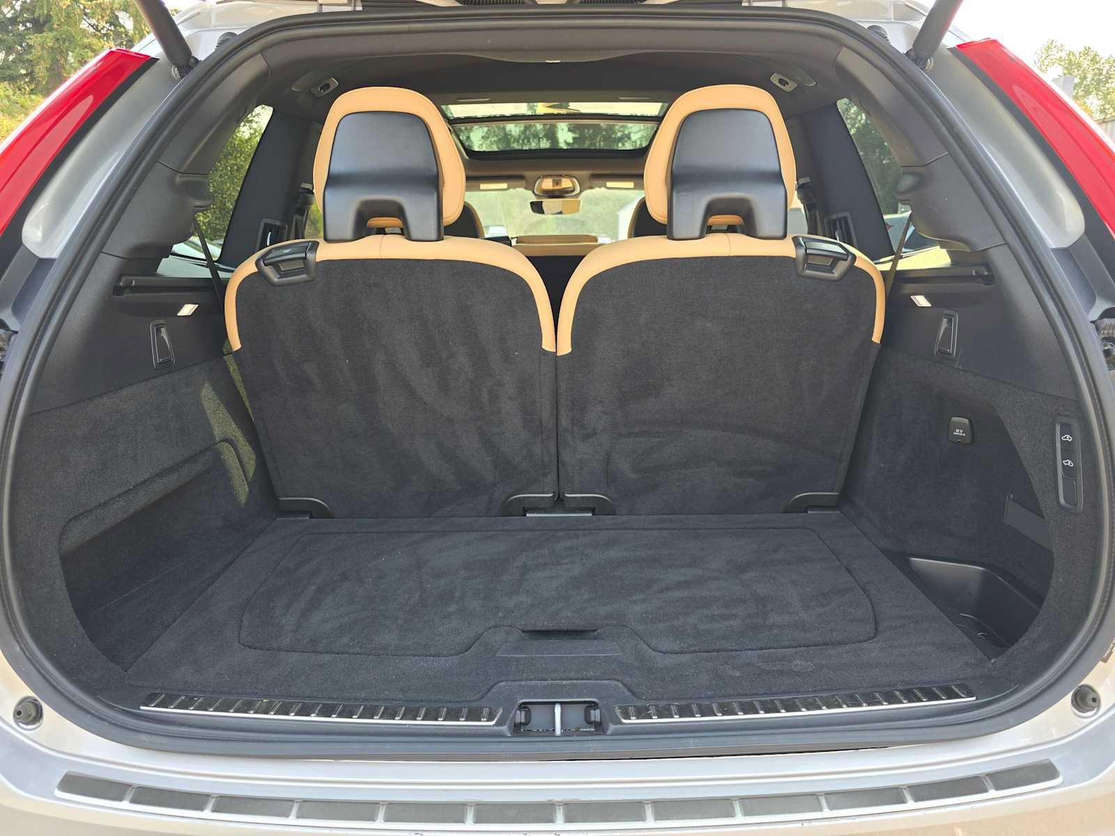 Certified 2023 Volvo XC90 B6 Ultimate AWD/4WD image 14