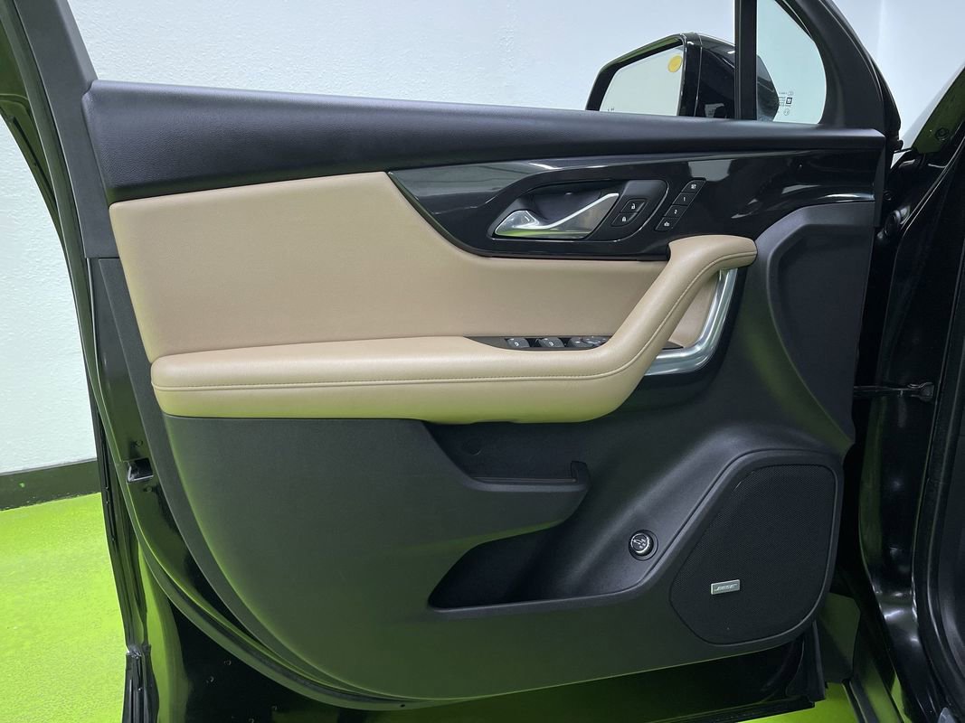 Used 2019 Chevrolet Blazer Premier w/ Sun and Wheels Package image 16