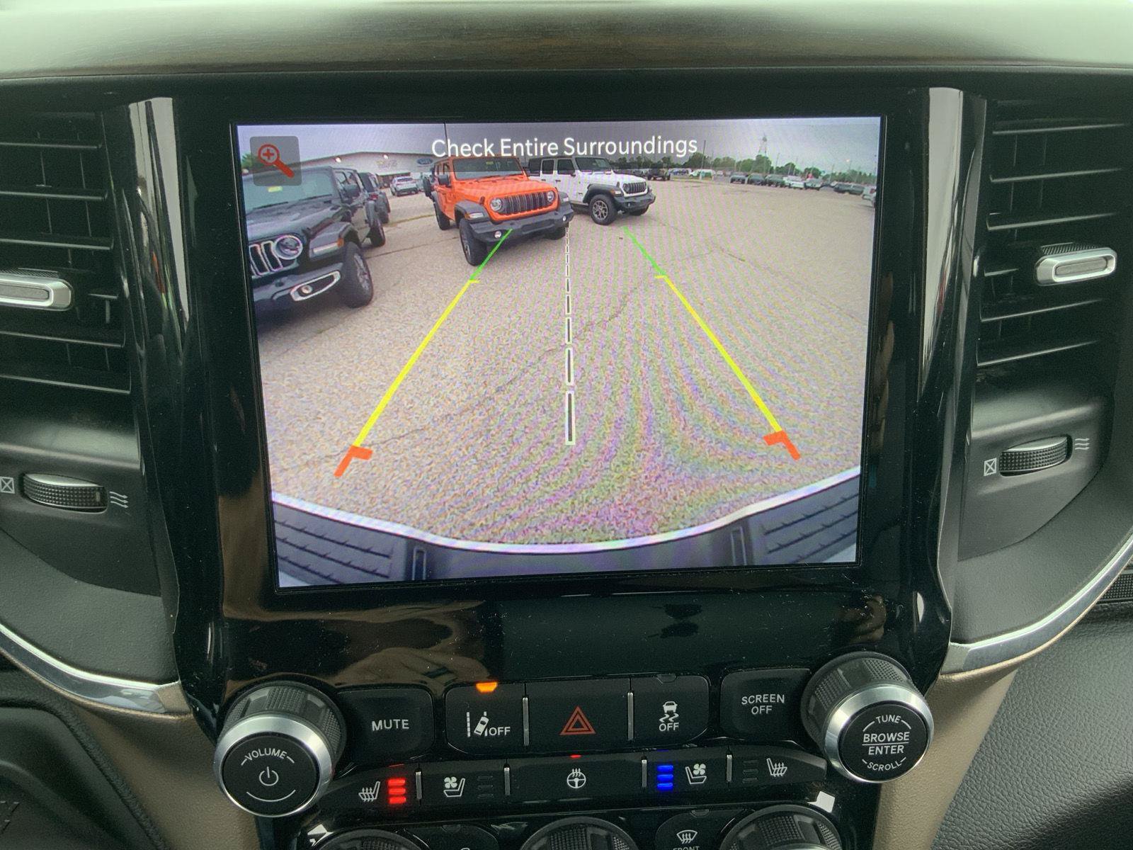 Used 2024 RAM 2500 Laramie w/ Safety Group AWD/4WD image 42