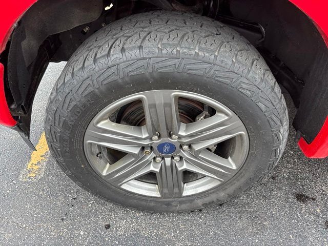 Used 2020 Ford F150 XLT w/ Equipment Group 302A Luxury AWD/4WD image 11