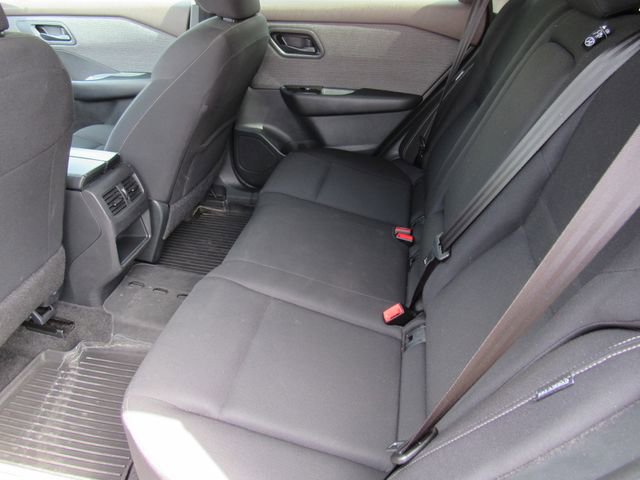 Certified 2023 Nissan Rogue S image 15