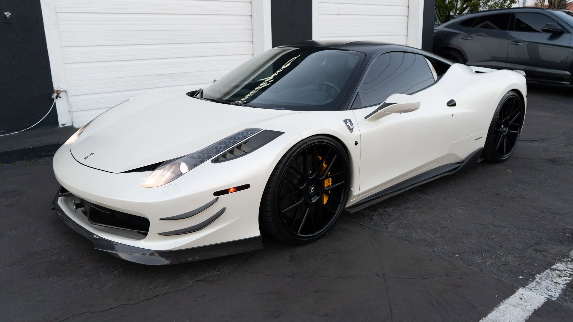 Used 2011 Ferrari 458 Italia Coupe image 12