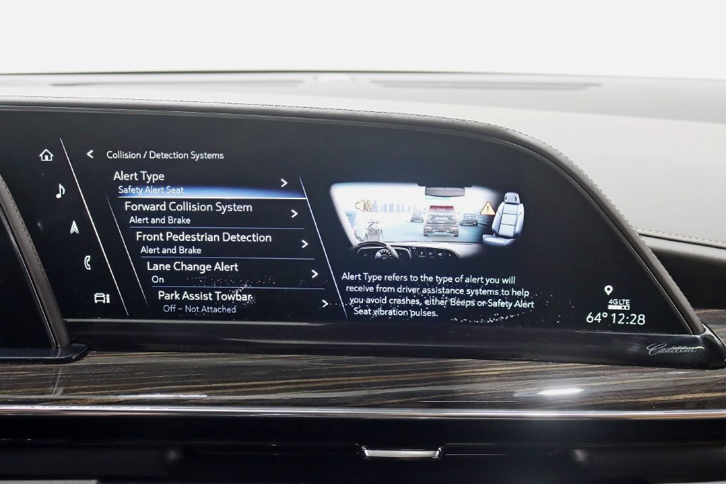 Used 2021 Cadillac Escalade Premium Luxury AWD/4WD image 20