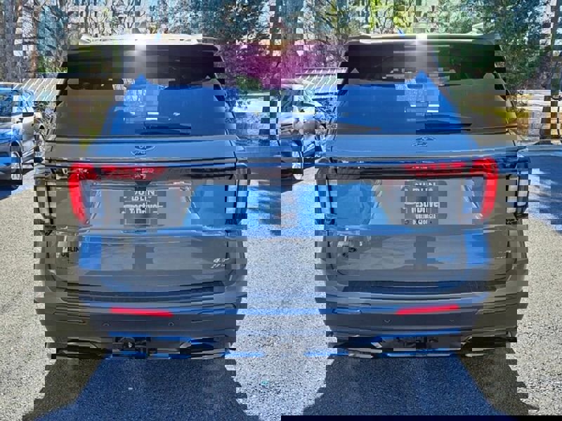 New 2026 Ford Explorer ST-Line w/ ST-Line Street Pack image 14