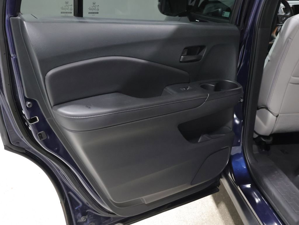 Used 2023 Honda Passport EX-L image 19
