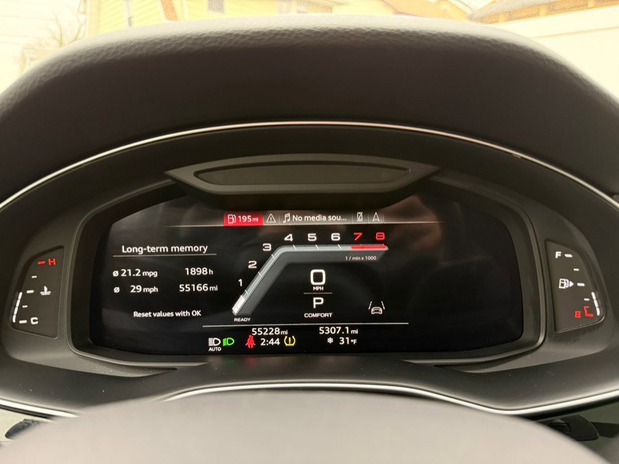 Used 2023 Audi Q7 3.0T Premium Plus image 28