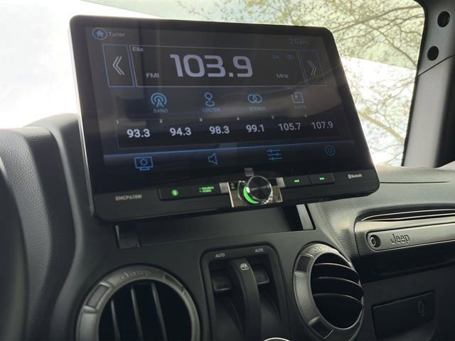 Used 2015 Jeep Wrangler Sport w/ Quick Order Package 24S image 16