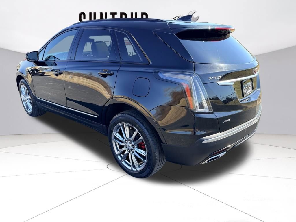 Used 2022 Cadillac XT5 Sportv w/ Technology Package image 3