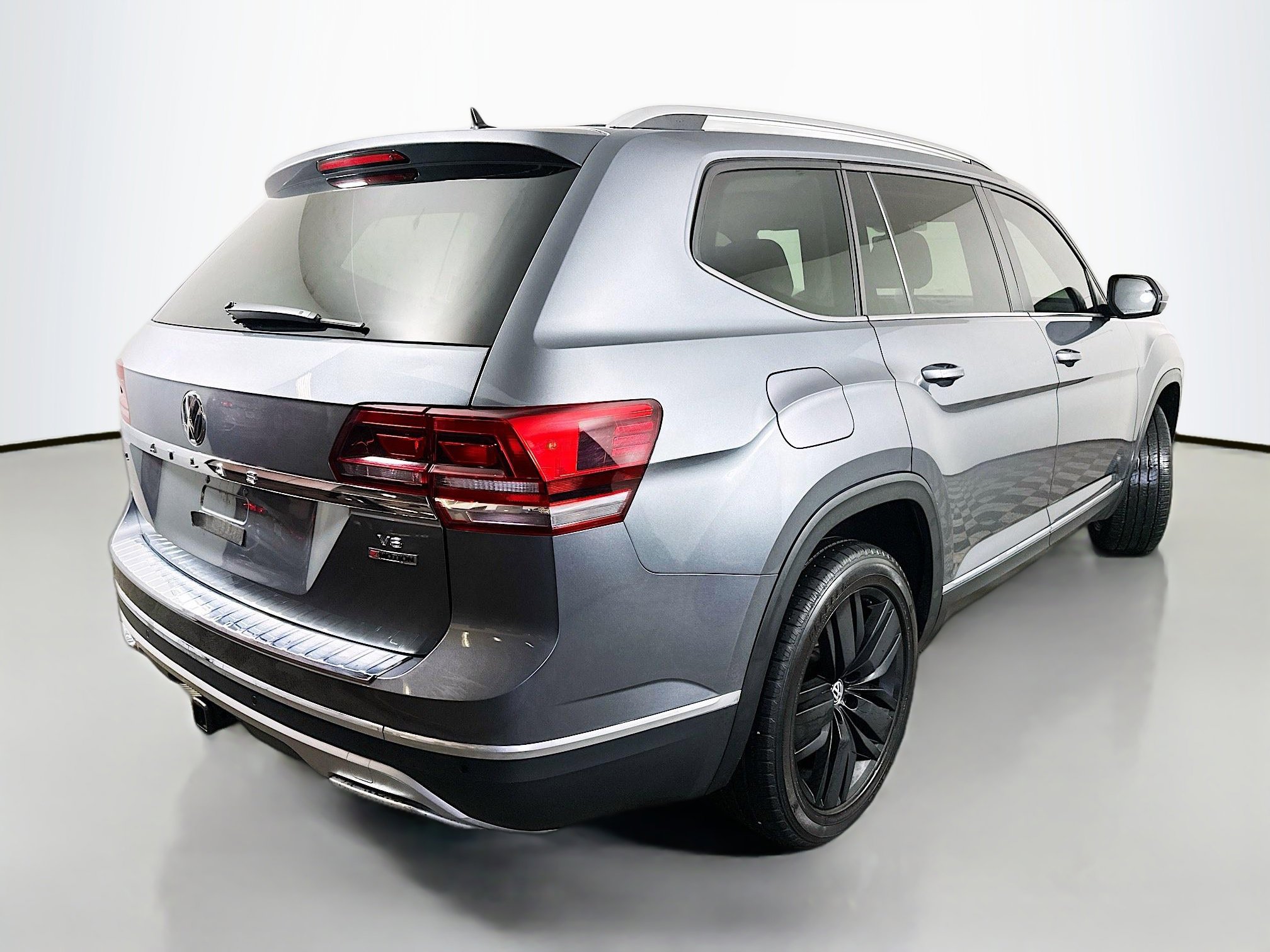 Used 2018 Volkswagen Atlas SEL image 7