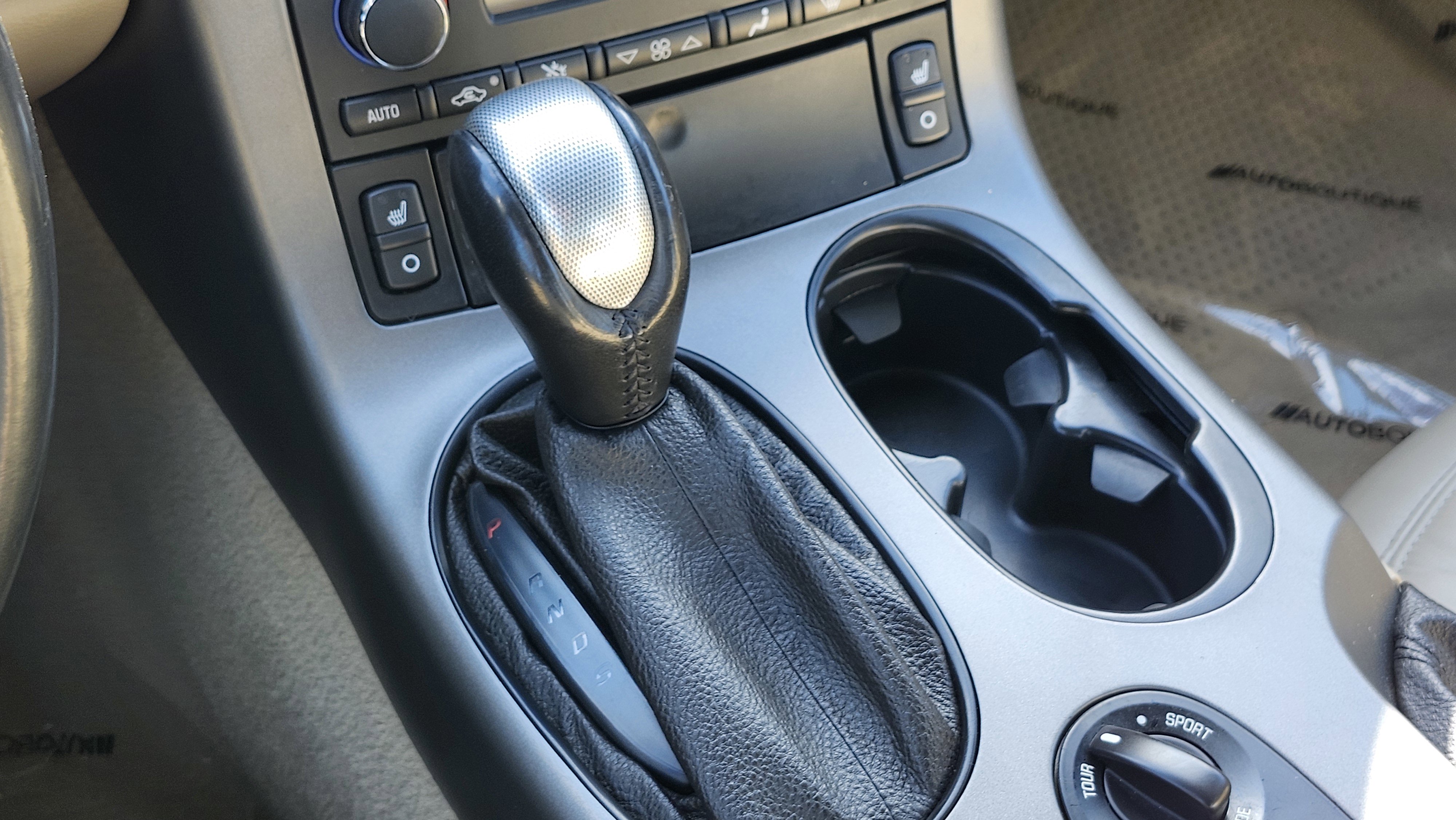 Used 2007 Chevrolet Corvette Coupe w/ Preferred Equipment Group image 28