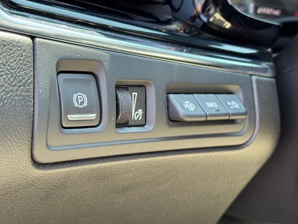 Used 2021 Cadillac XT6 Sport AWD/4WD image 24