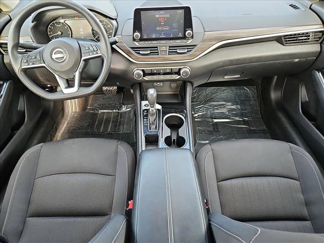 Used 2023 Nissan Altima 2.5 SV image 16