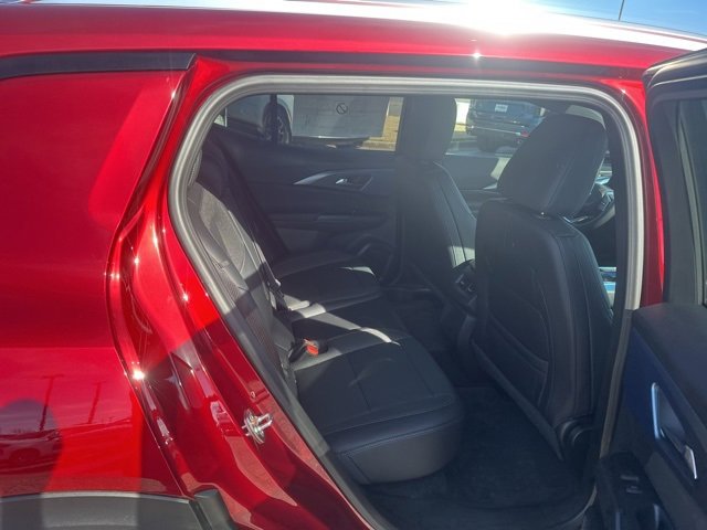 New 2026 Chevrolet Equinox EV LT image 31