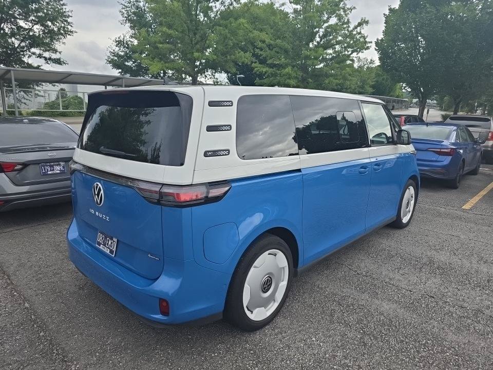Used 2025 Volkswagen ID. Buzz 1st Edition AWD/4WD image 10