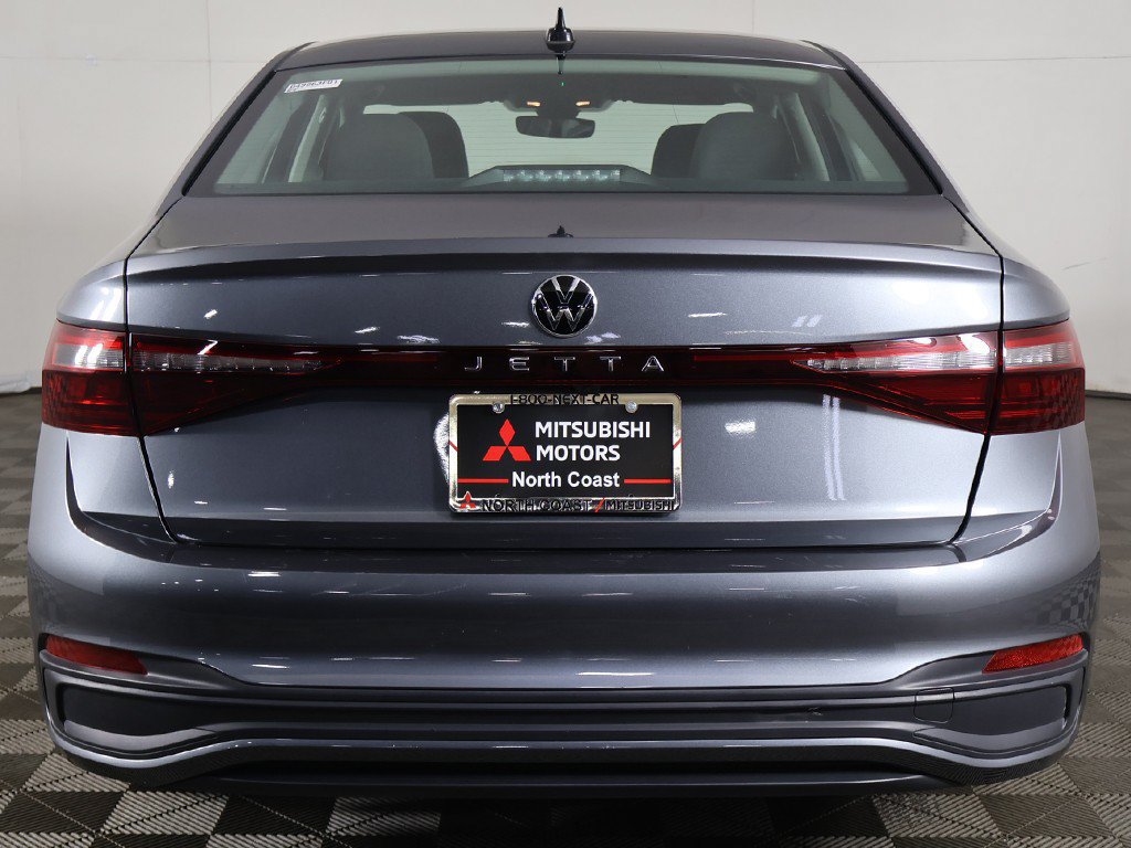 Used 2025 Volkswagen Jetta S FWD image 11