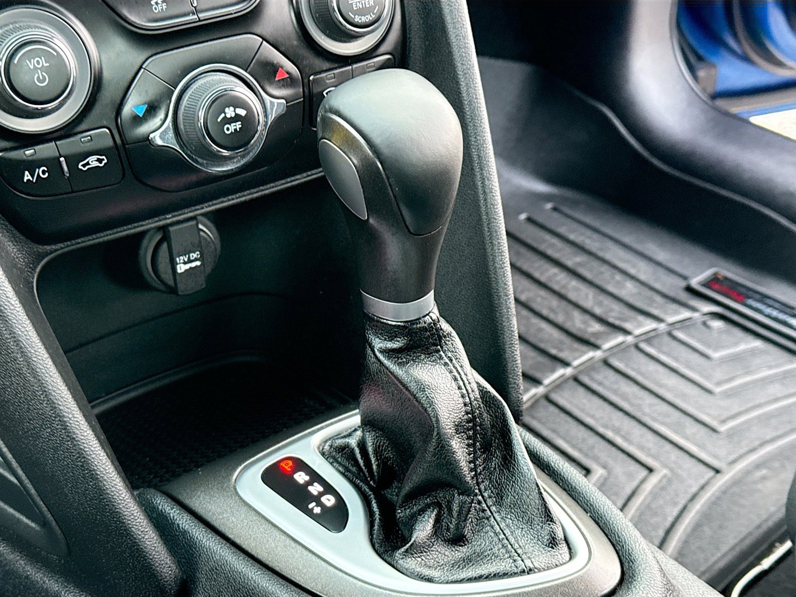 Used 2014 Dodge Dart SXT w/ Sun/Sound Group image 11