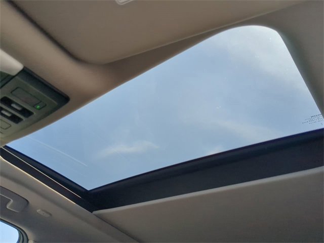 Used 2023 Nissan Rogue Platinum w/ Platinum Premium Package image 21