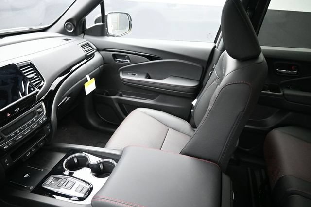 New 2026 Honda Ridgeline Black Edition image 11
