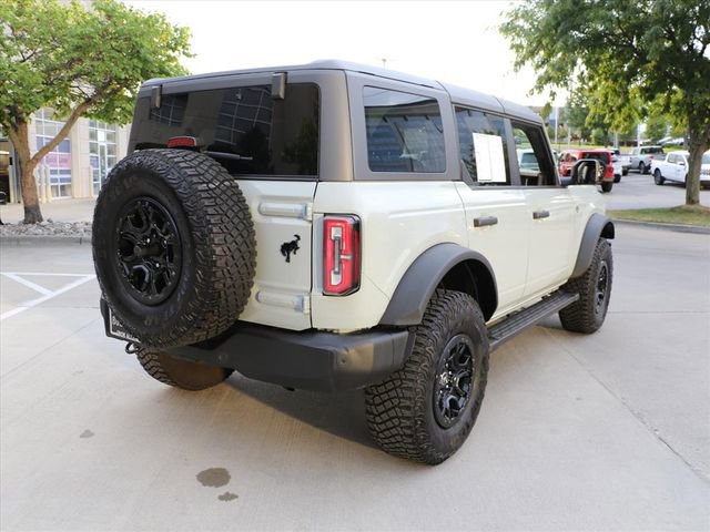 Used 2024 Ford Bronco Wildtrak image 9