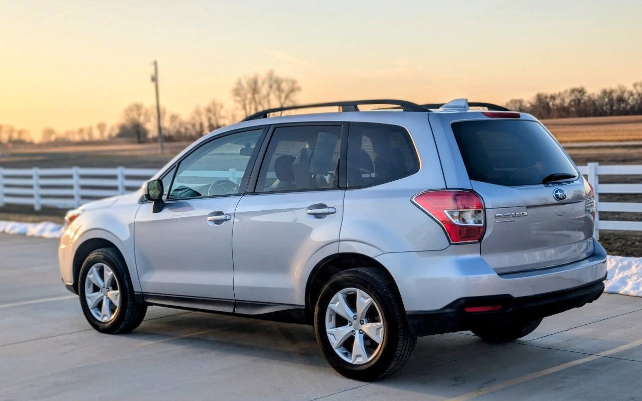 Used 2016 Subaru Forester 2.5i Premium w/ All-Weather Package image 6