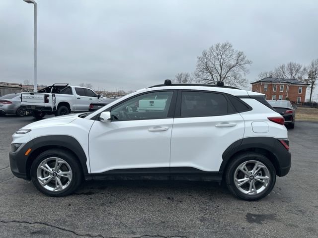 Used 2023 Hyundai Kona SEL w/ Convenience Package image 4