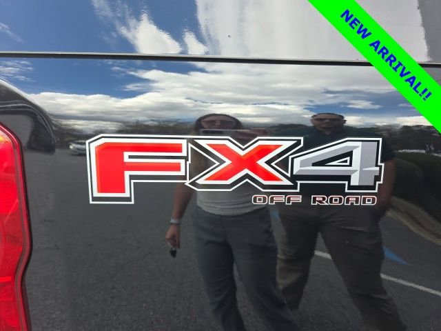 Used 2023 Ford F350 Lariat w/ Lariat Ultimate Package image 5