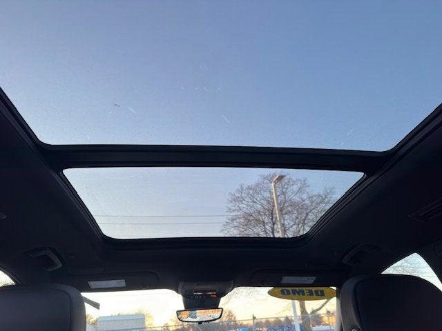 New 2026 GMC Acadia Elevation w/ Super Cruise Package image 16