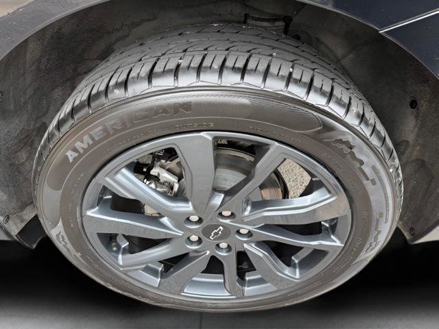 Used 2023 Chevrolet Equinox RS FWD image 10