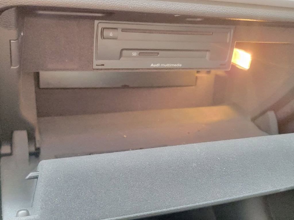 Used 2015 Audi A3 1.8T Premium image 27