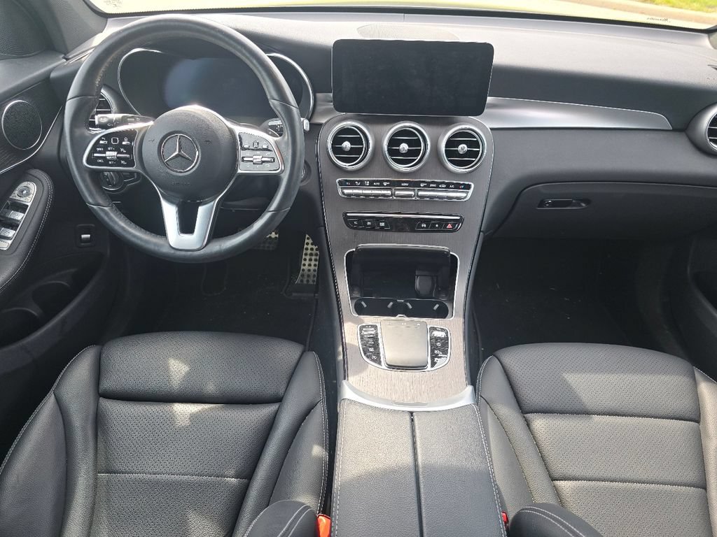 Used 2022 Mercedes-Benz GLC 300 4MATIC image 22