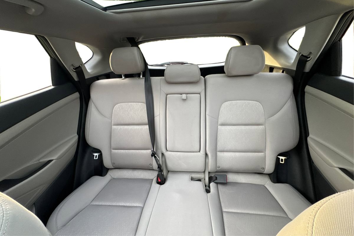 Used 2018 Hyundai Tucson Value w/ Cargo Package AWD/4WD image 14