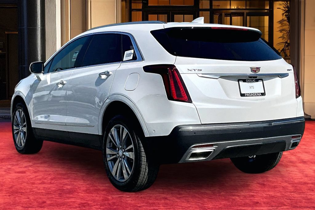 New 2026 Cadillac XT5 Premium Luxury w/ LPO, Floor Liner Package FWD image 4