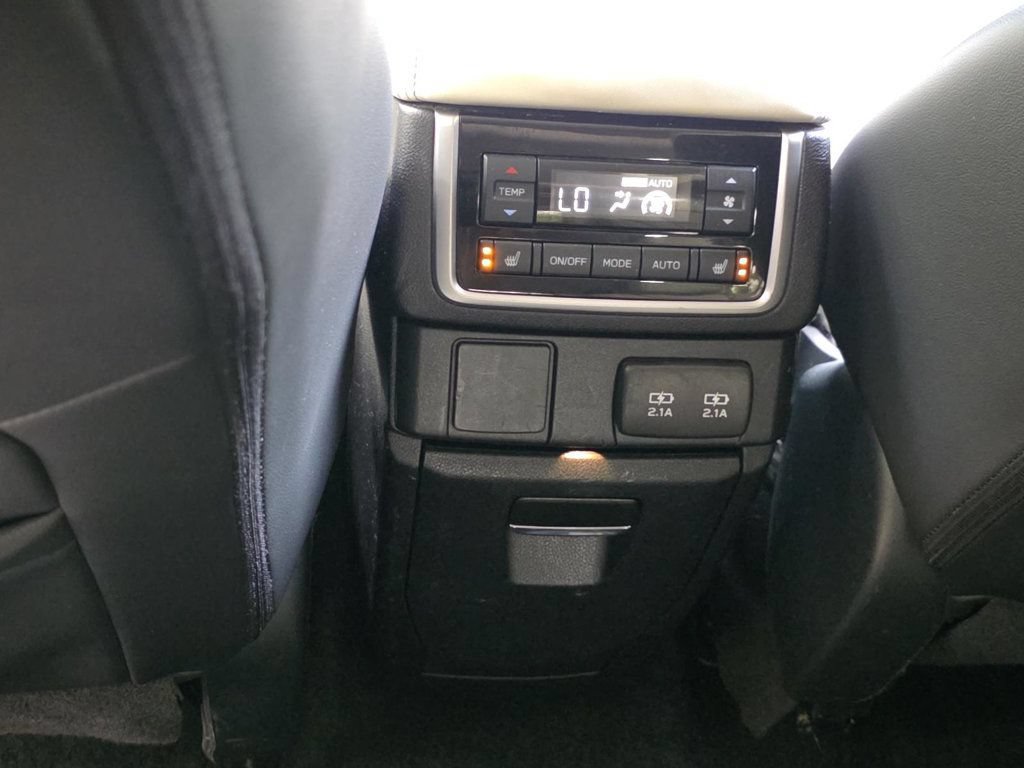 Used 2019 Subaru Ascent Limited w/ Popular Package #3 AWD/4WD image 10
