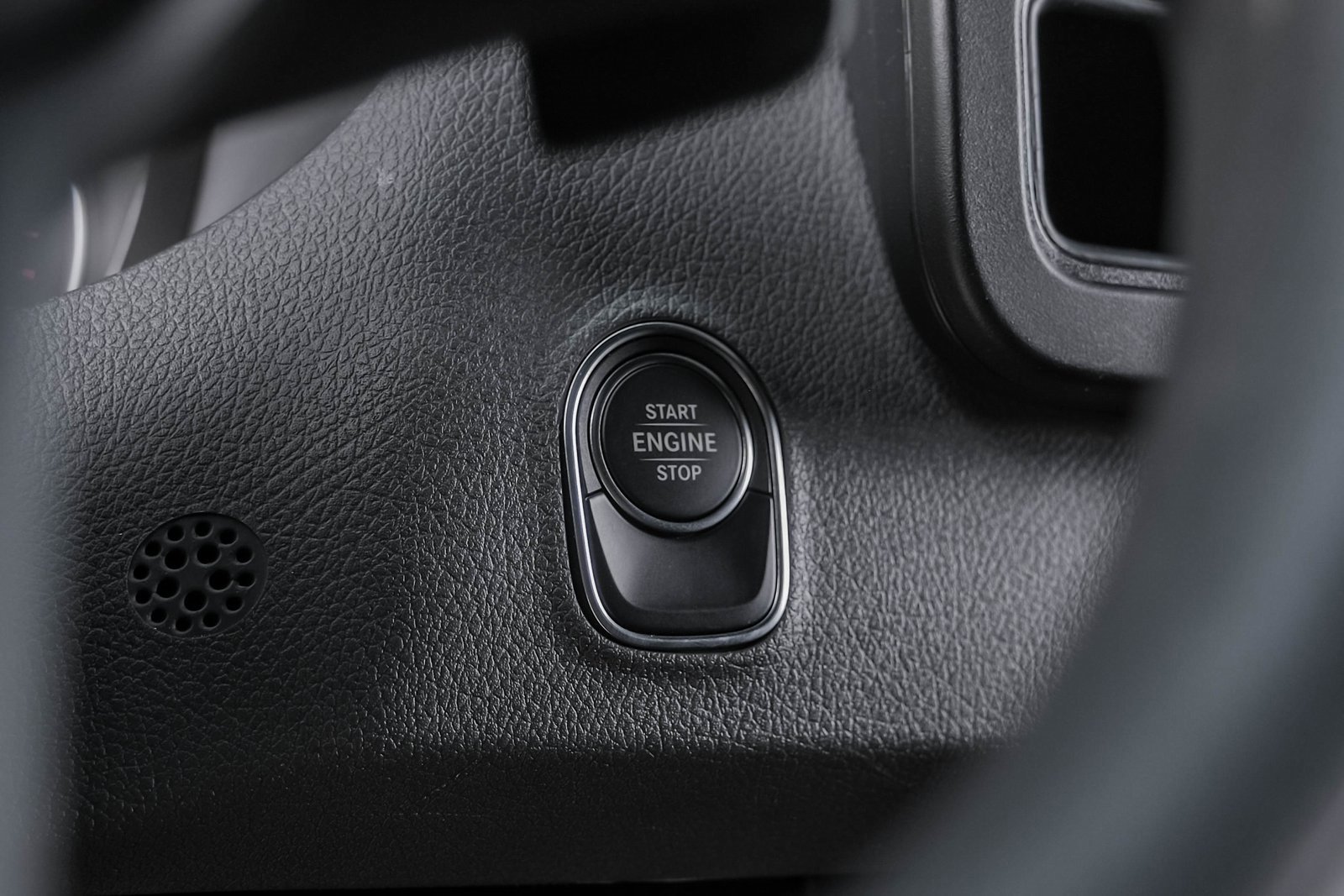 Used 2024 Mercedes-Benz Sprinter 3500 image 21