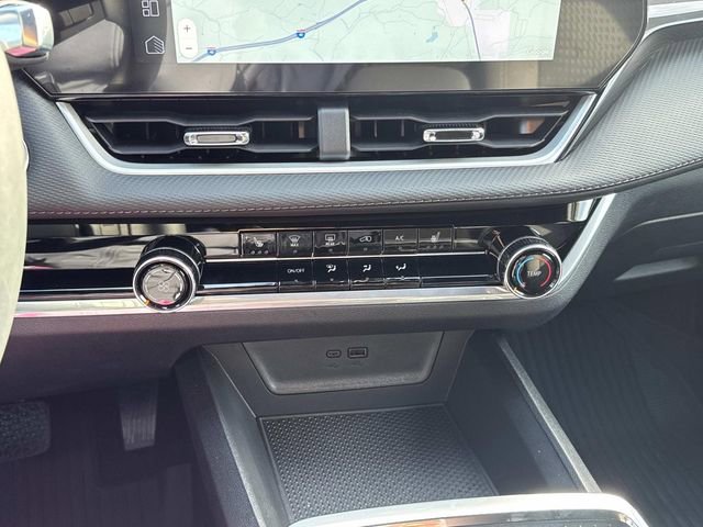 Certified 2026 Chevrolet Equinox LT image 36