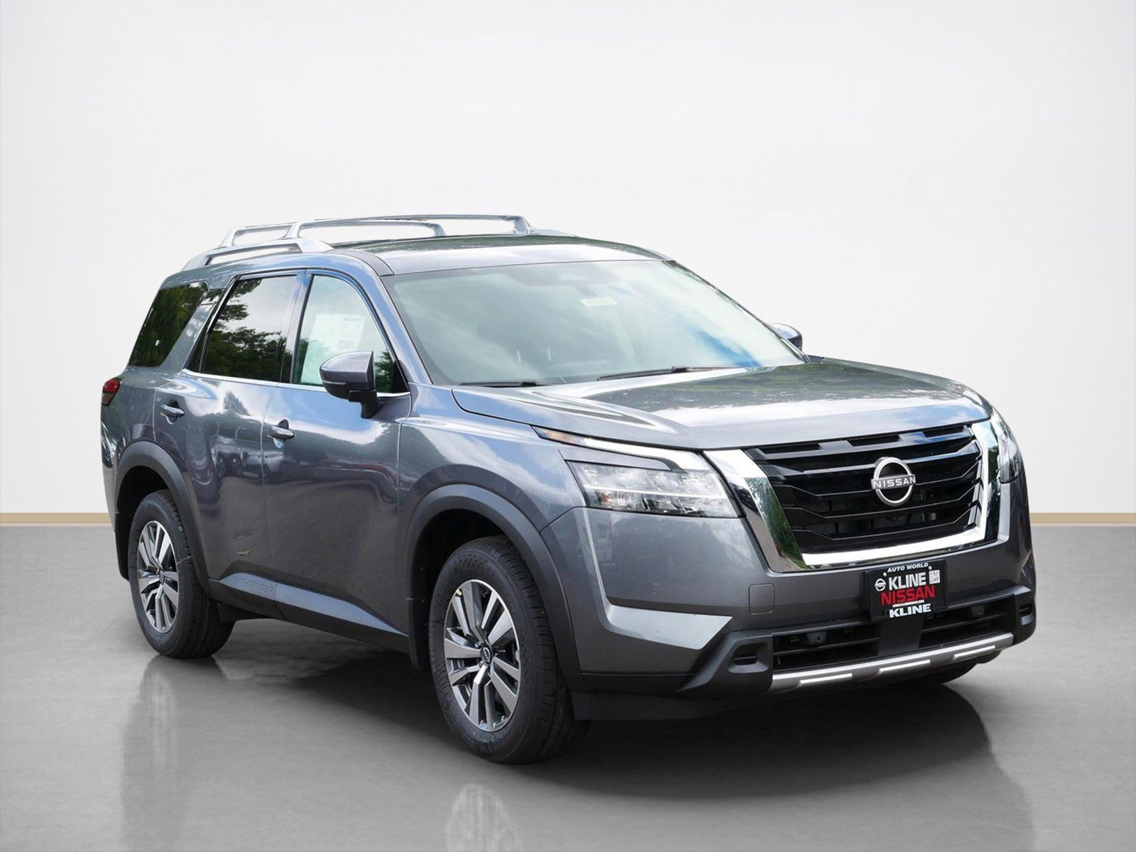 New 2025 Nissan Pathfinder SL