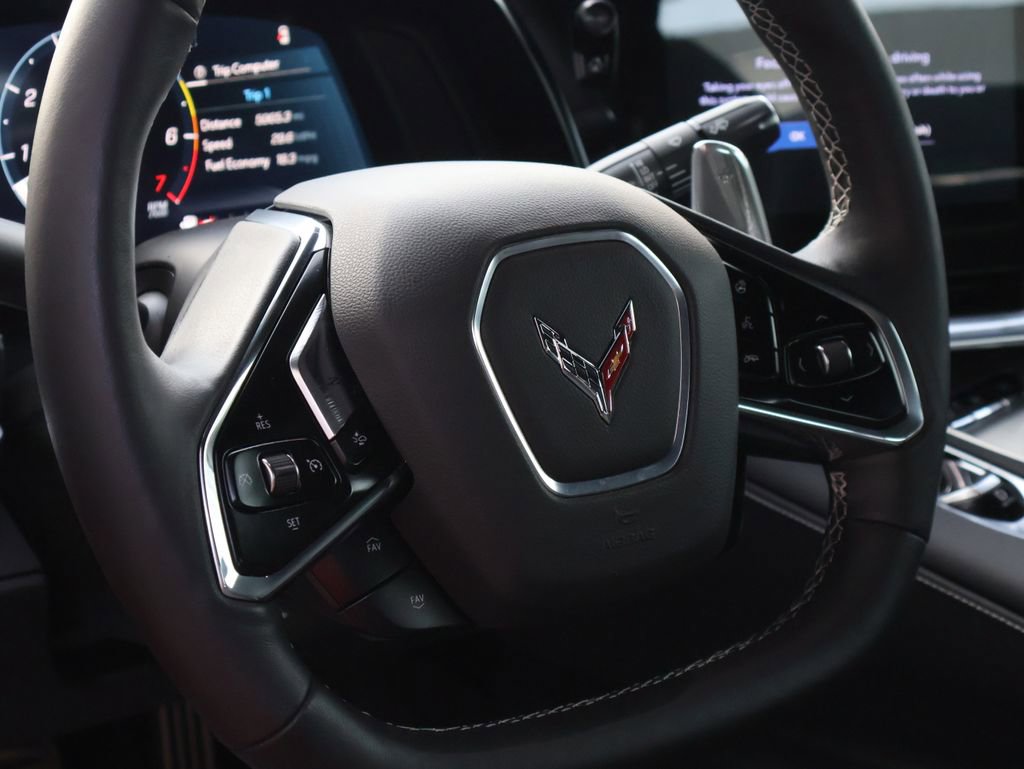 Used 2024 Chevrolet Corvette Stingray Preferred Cpe w/ Z51 Performance Package image 17