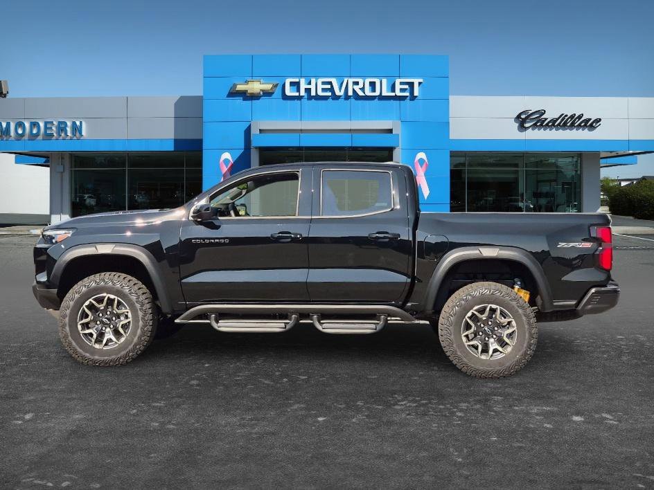 New 2026 Chevrolet Colorado ZR2 w/ Technology Package AWD/4WD image 2