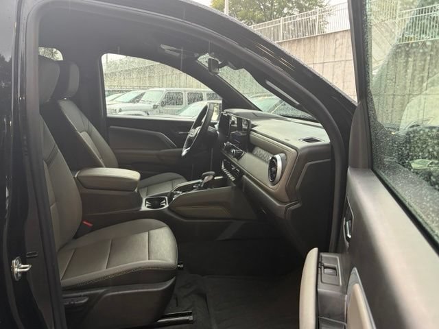 Used 2026 Chevrolet Colorado ZR2 AWD/4WD image 29